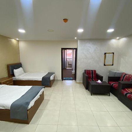 Zuwwar Aqaba Hotel Eksteriør billede