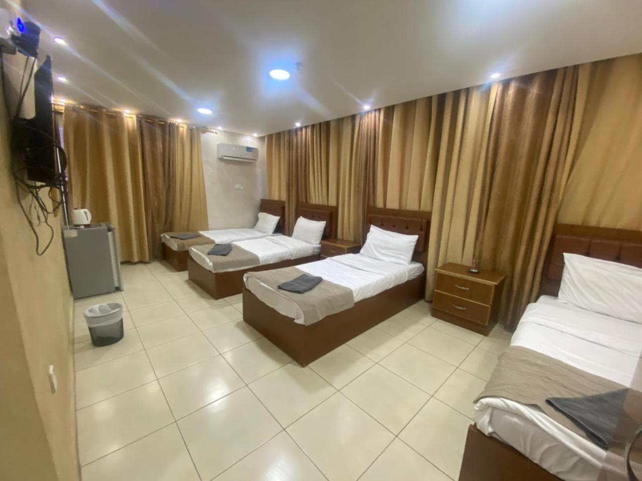 Zuwwar Aqaba Hotel Eksteriør billede