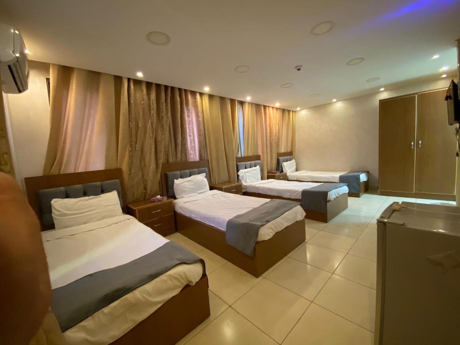Zuwwar Aqaba Hotel Eksteriør billede