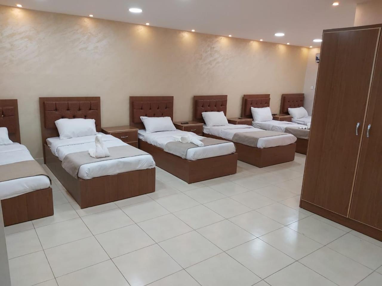 Zuwwar Aqaba Hotel Eksteriør billede