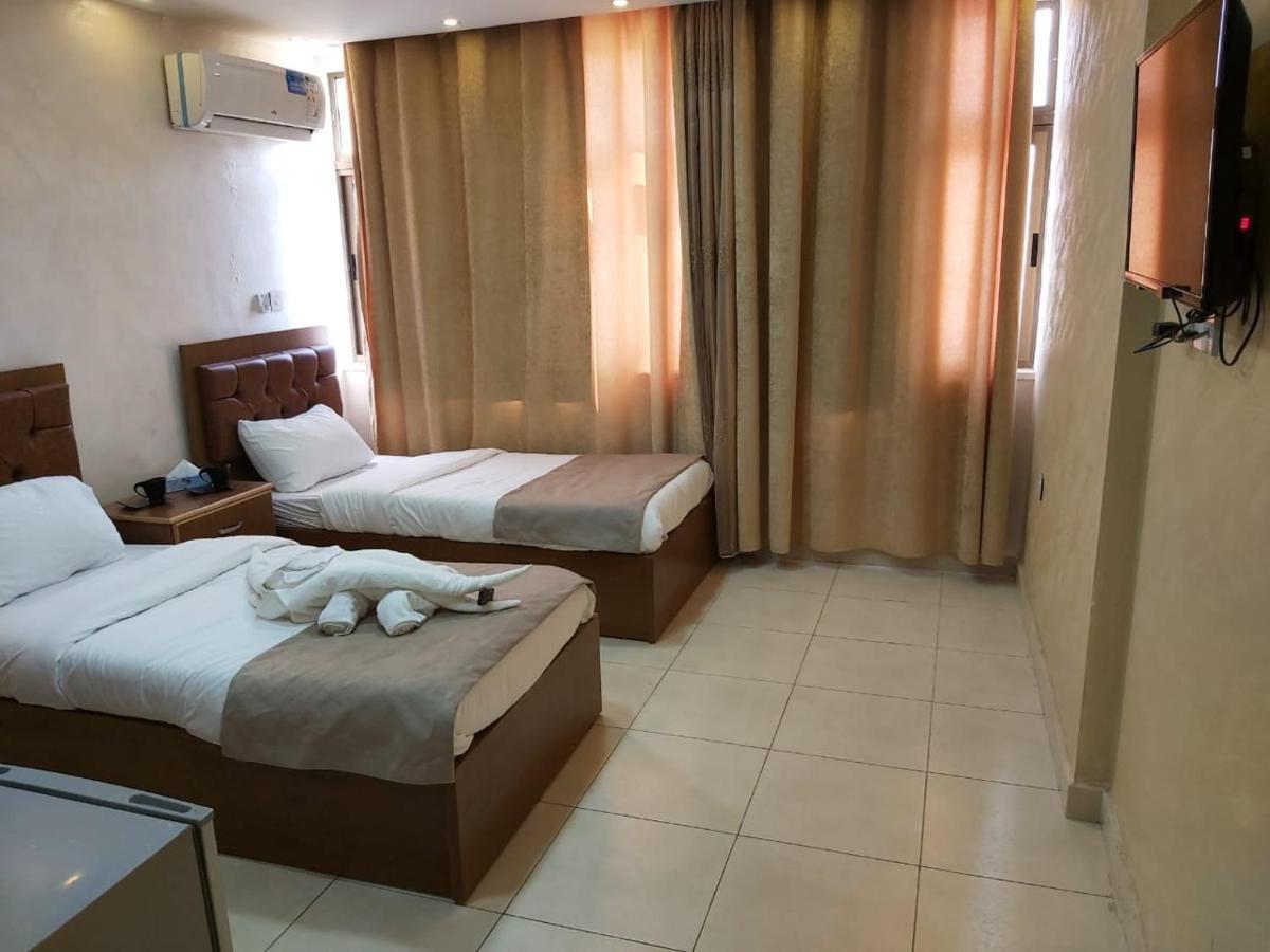 Zuwwar Aqaba Hotel Eksteriør billede